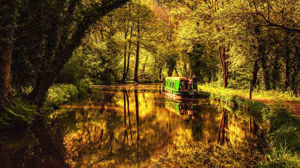 Boat on the water Boundless